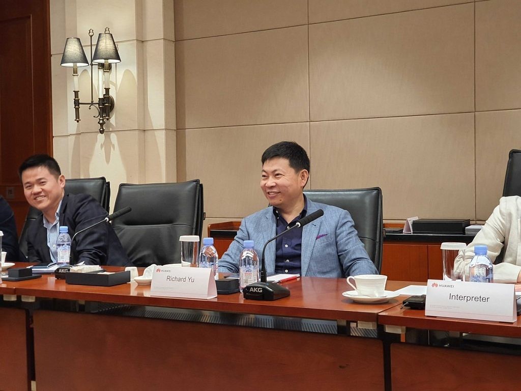 هواوی P40 برای عرضه در ماه مارس سال 2020 با نسخه هوآوی از خدمات تلفن همراه گوگل