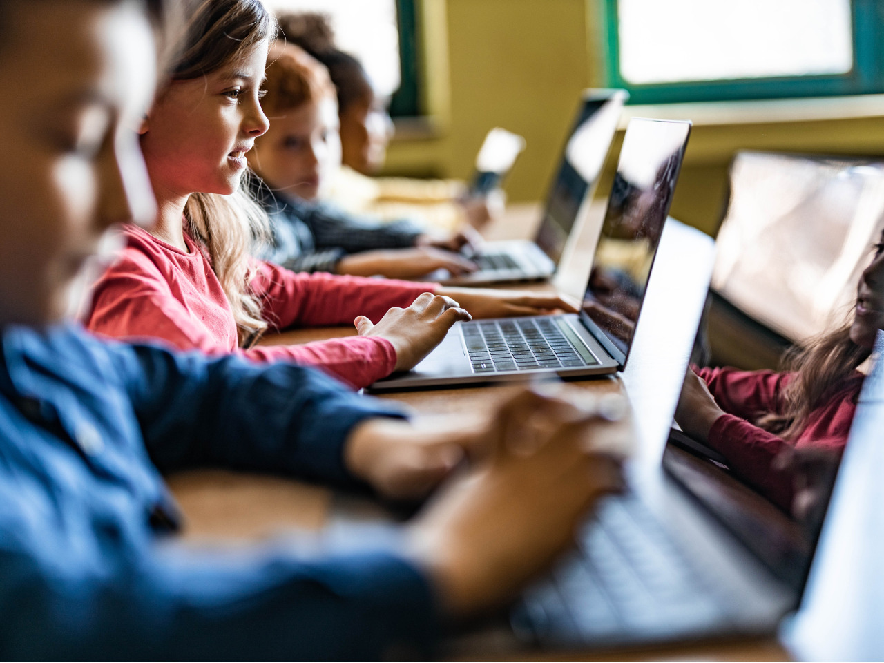 نکات مربوط به امنیت سایبری به مدرسه